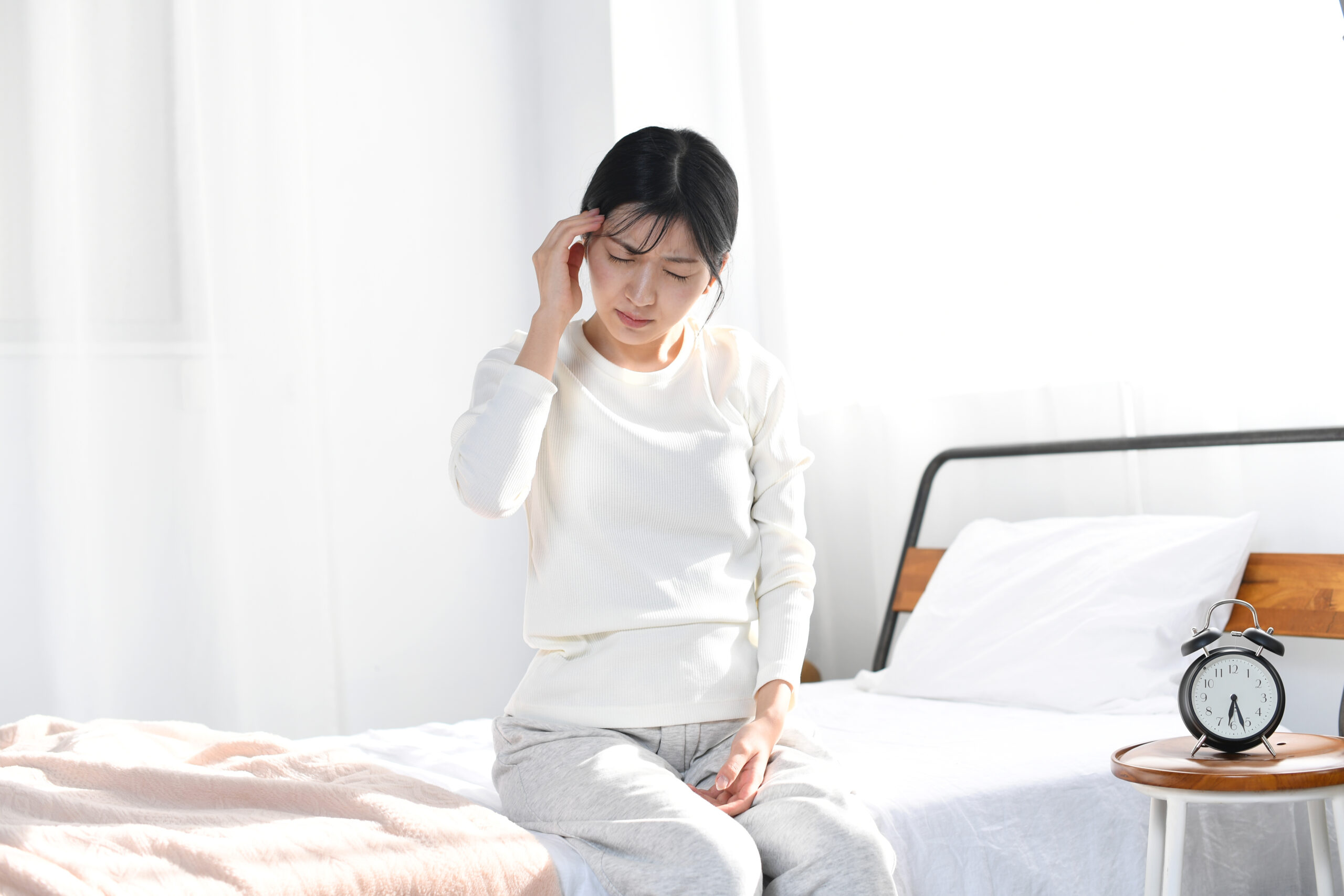 産後・更年期の影響で体調が悪い女性